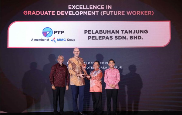 Port Of Tanjung Pelepas Bags Two Prestigious Awards At Hrd Awards 2023