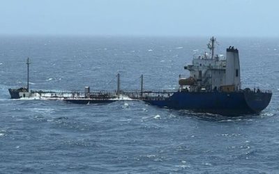 Report: Abandoned Tanker Sinks Off Yemen