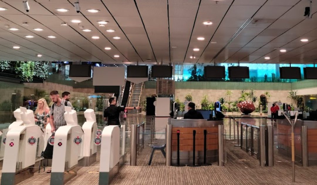 S’pore residents can clear T3 immigration by using facial & iris biometrics without passport from Aug. 2024