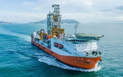 China Commissions Its First Deep-Ocean Drillship