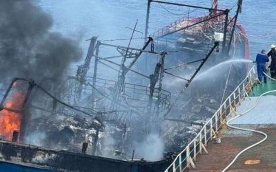 Bulgarian Bulker Saves 34 Fishermen From Burning Boat in the Indian Ocean