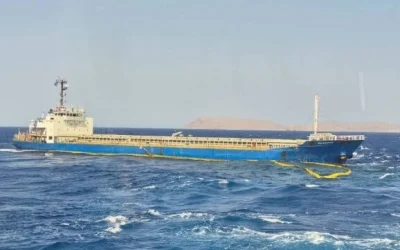 Cargo Ship Evacuated After Grounding off Crete