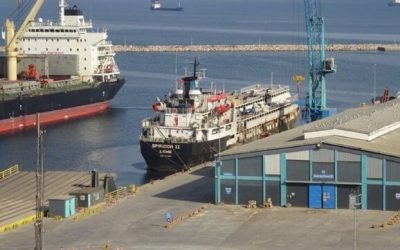 Stranded Livestock Carrier Gets Under Way at Last