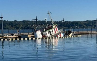 Salvors Remove Historic Tugboat That Sank and Spilled Oil in Washington