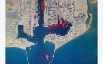 Iranian Navy Loitering in Bandar Abbas Harbor
