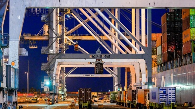 Retail Imports Continue Decline Despite Little Impact from the Middle East